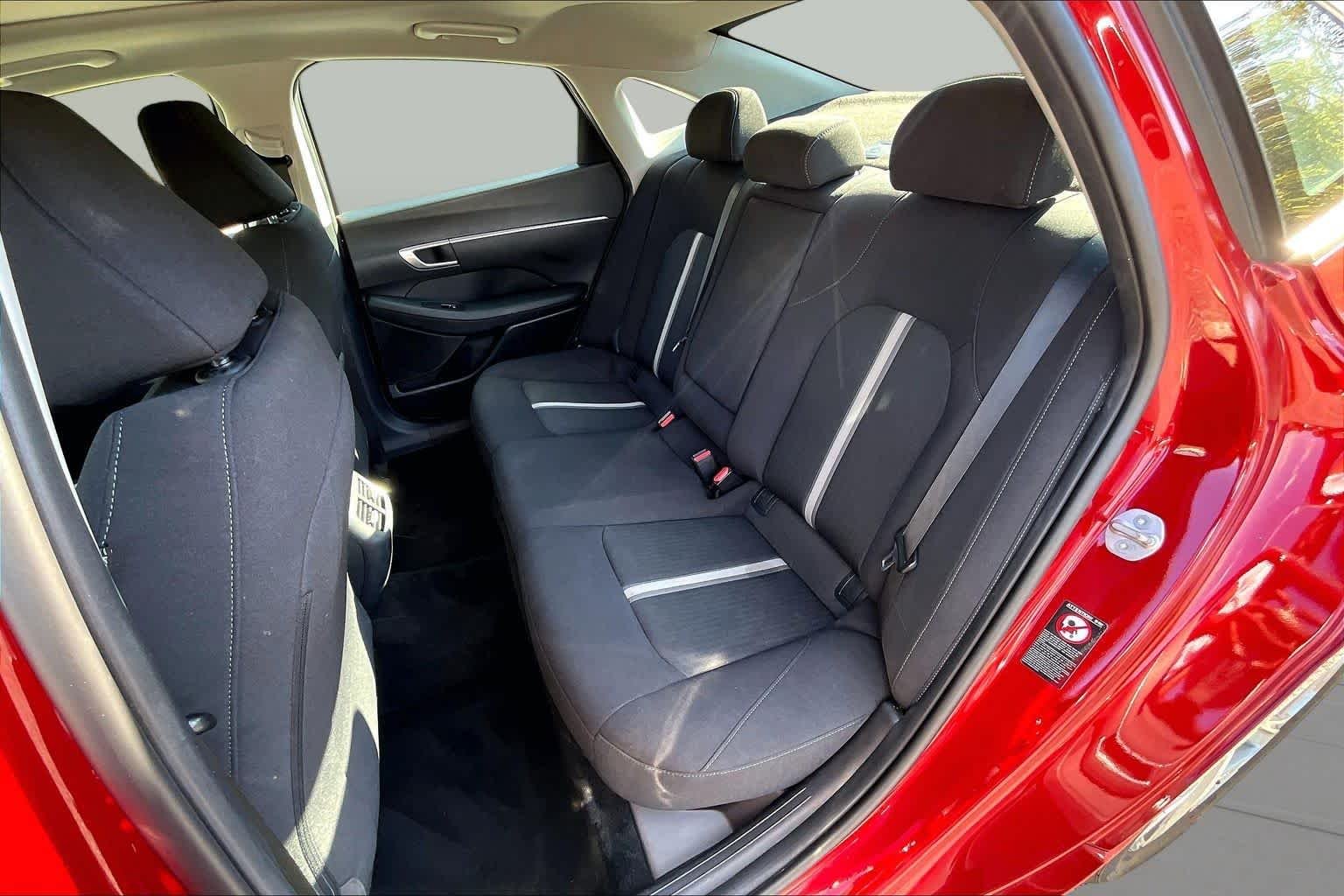 Used 2023 Ultimate Red Hyundai SEL image 20