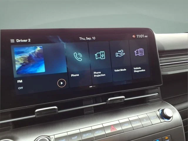 Used 2026 Gray Hyundai SEL Sport image 21
