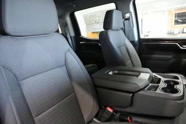2026 GMC Sierra 1500 SLE - Photo 11