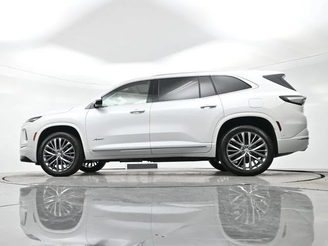 Used 2025 White Frost Tricoat Buick Avenir image 29