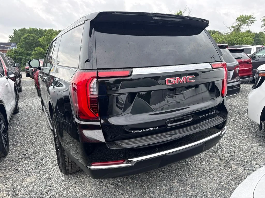 Used 2025 Black GMC Elevation image 4