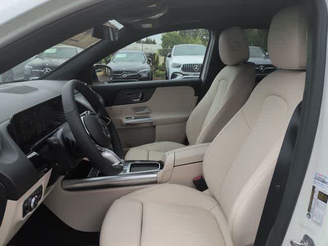 New 2026 Polar White Mercedes-Benz GLA 250 image 16