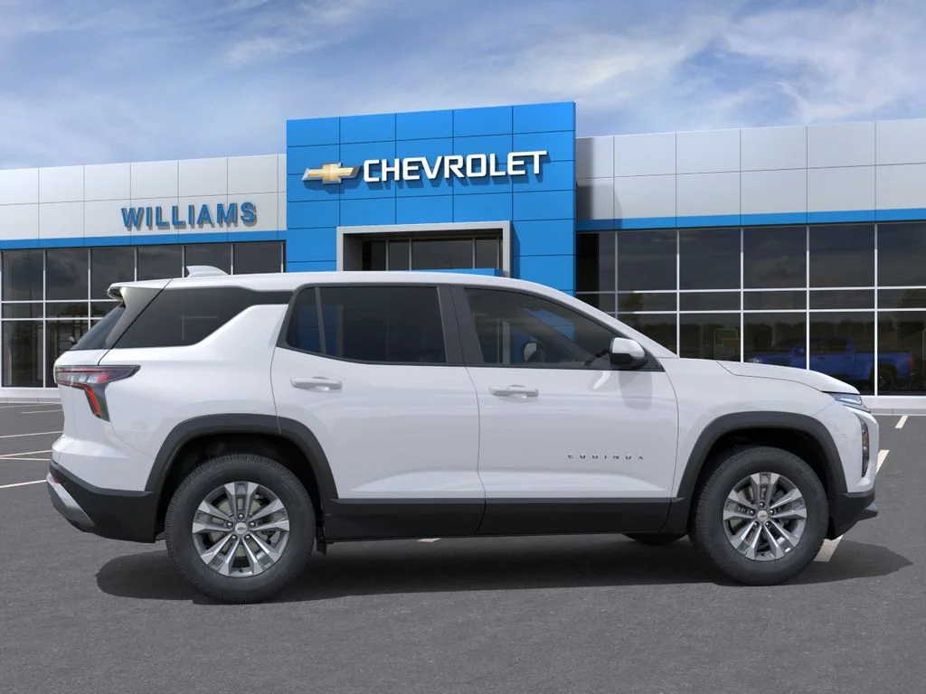 Used 2026 Summit White Chevrolet LT image 5