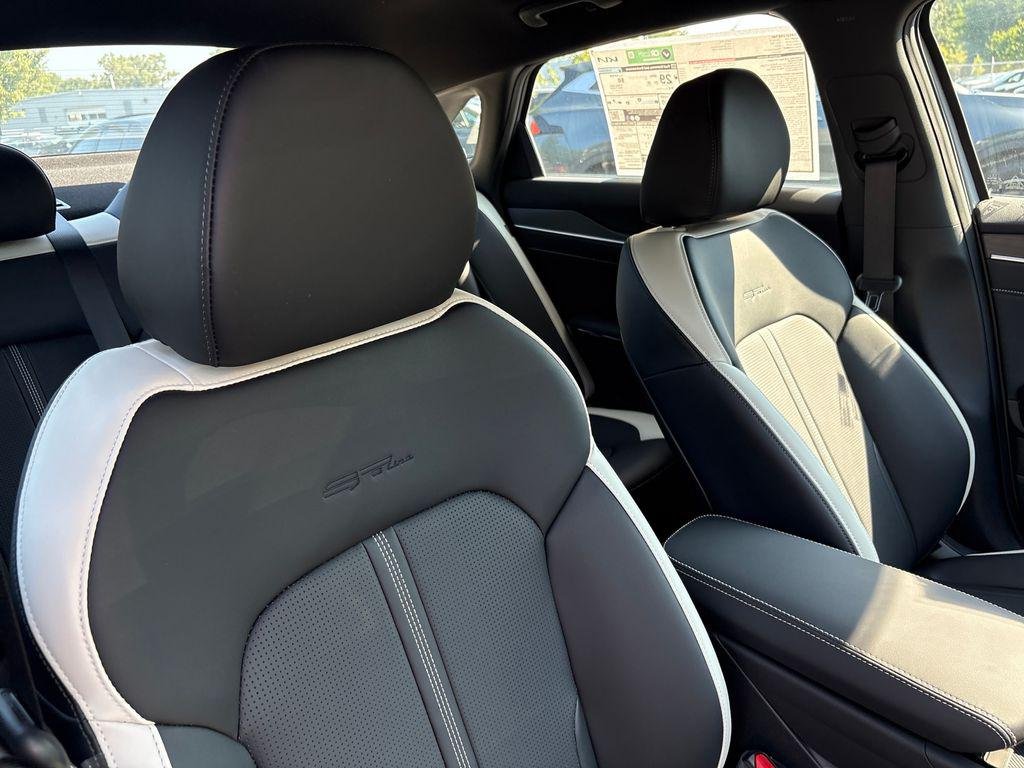 New 2026 Wolf Gray Kia GT-Line FWD image 30