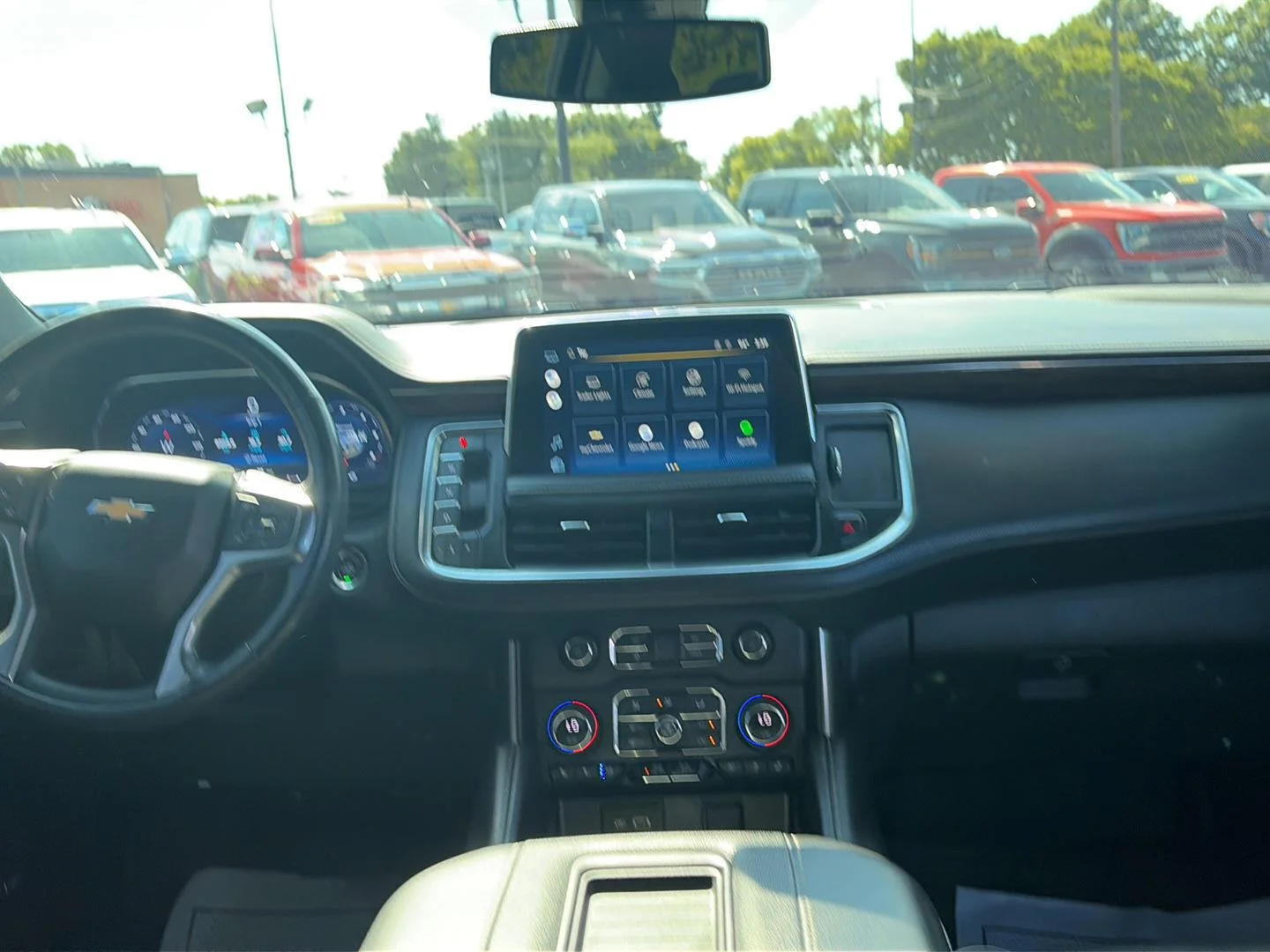 Used 2022 SUMMIT WHITE Chevrolet Premier image 24