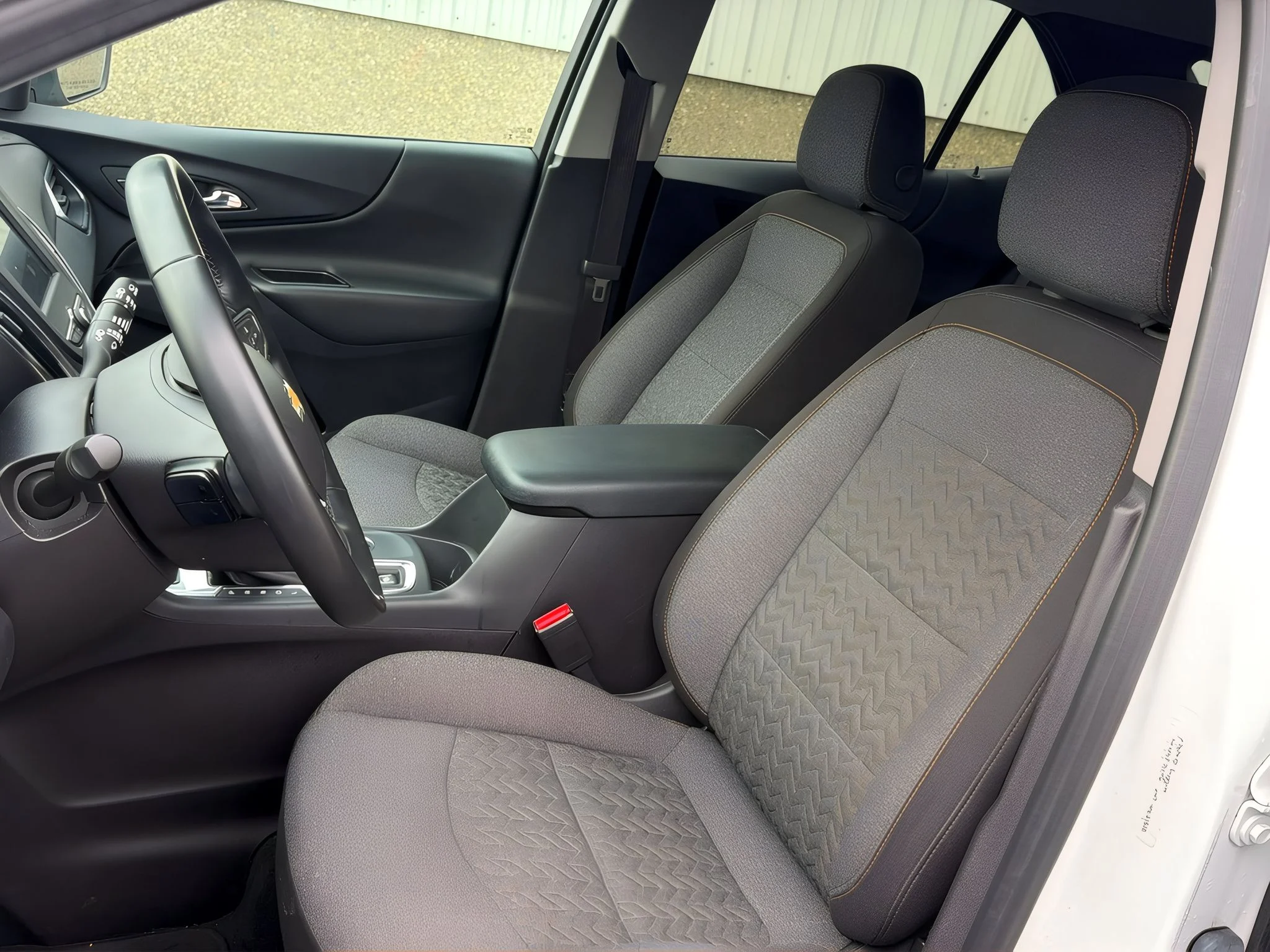 2024 Chevrolet Equinox LT - Photo 15