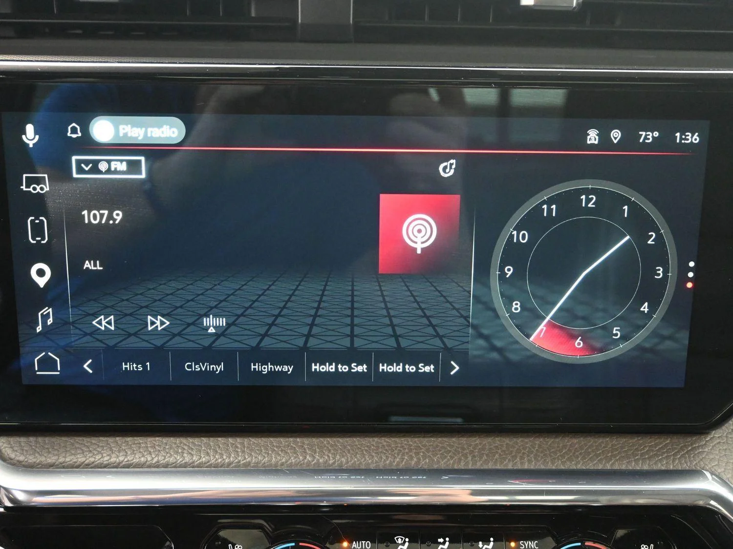 Used 2023 Onyx Black GMC Denali image 32