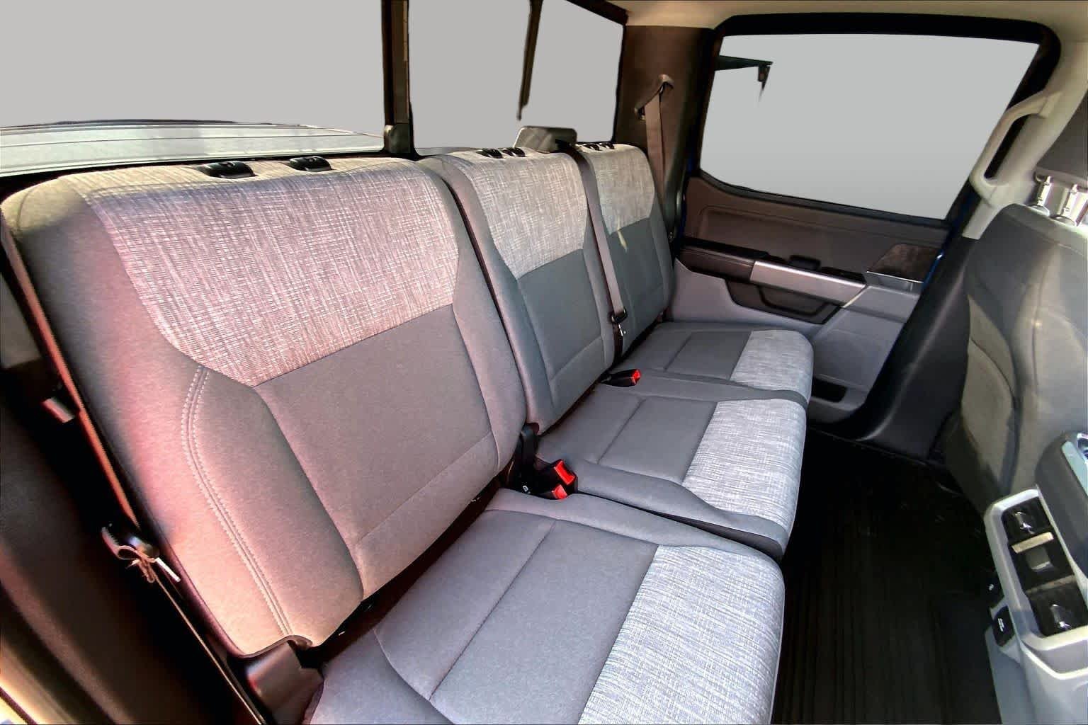 Certified Used 2023 Atlas Blue Metallic Ford XLT image 18