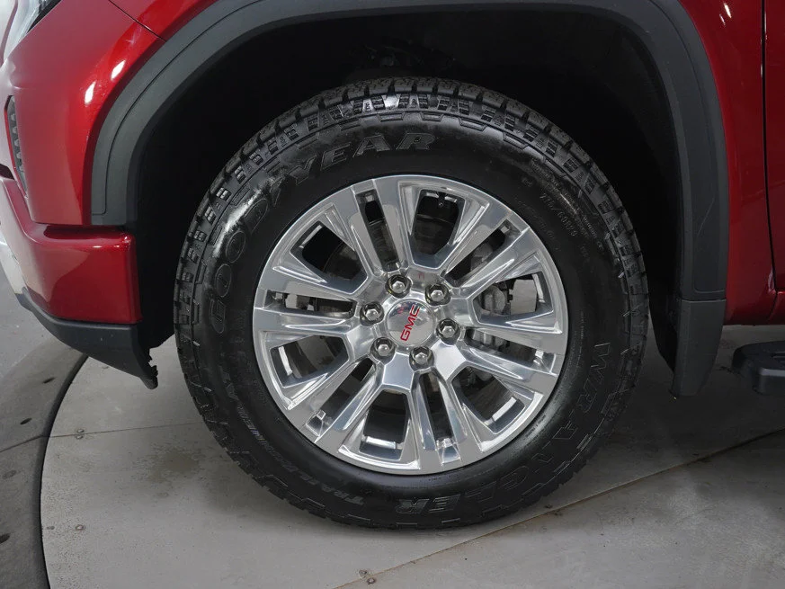 Used 2024 Volcanic Red Tintcoat GMC Denali image 27