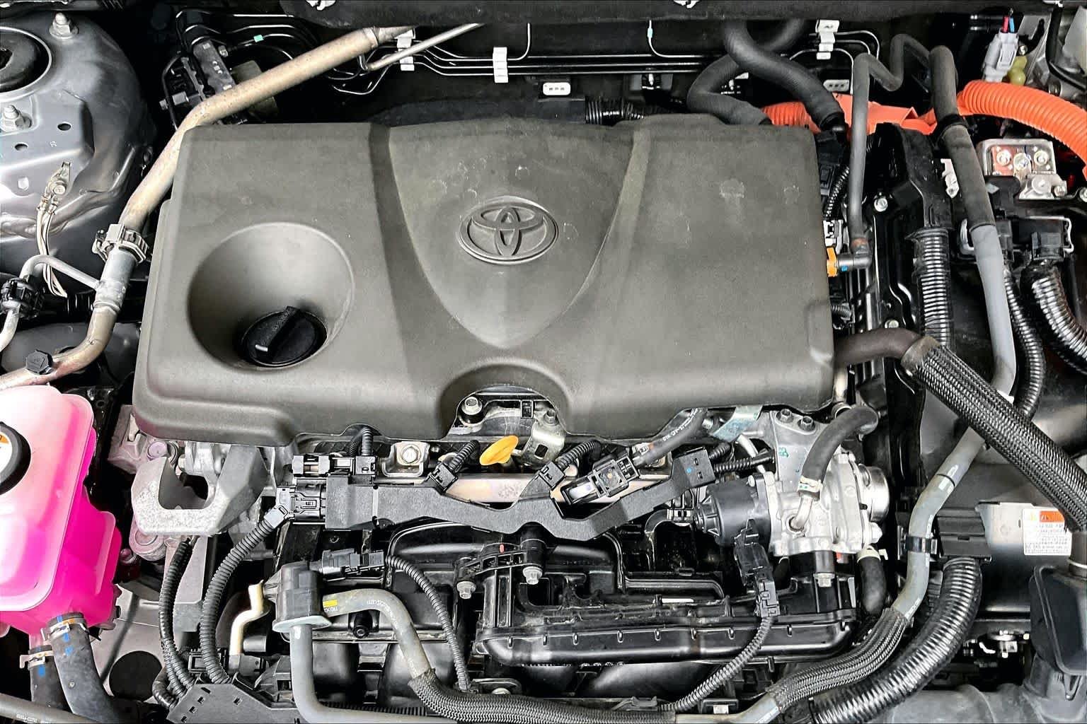 Used 2024 Silver Sky Metallic Toyota Hybrid LE image 33