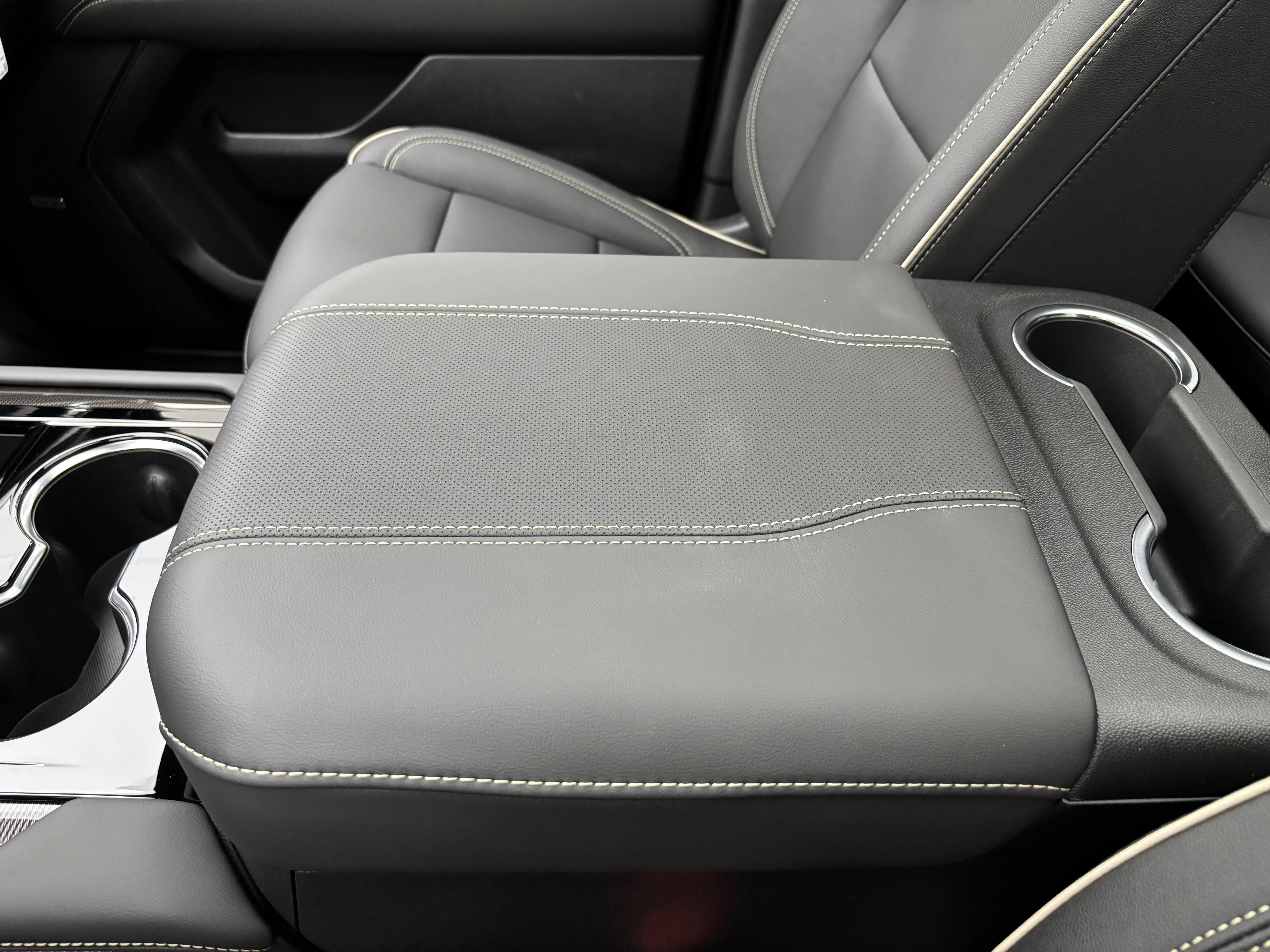 2026 GMC Yukon Elevation - Photo 35