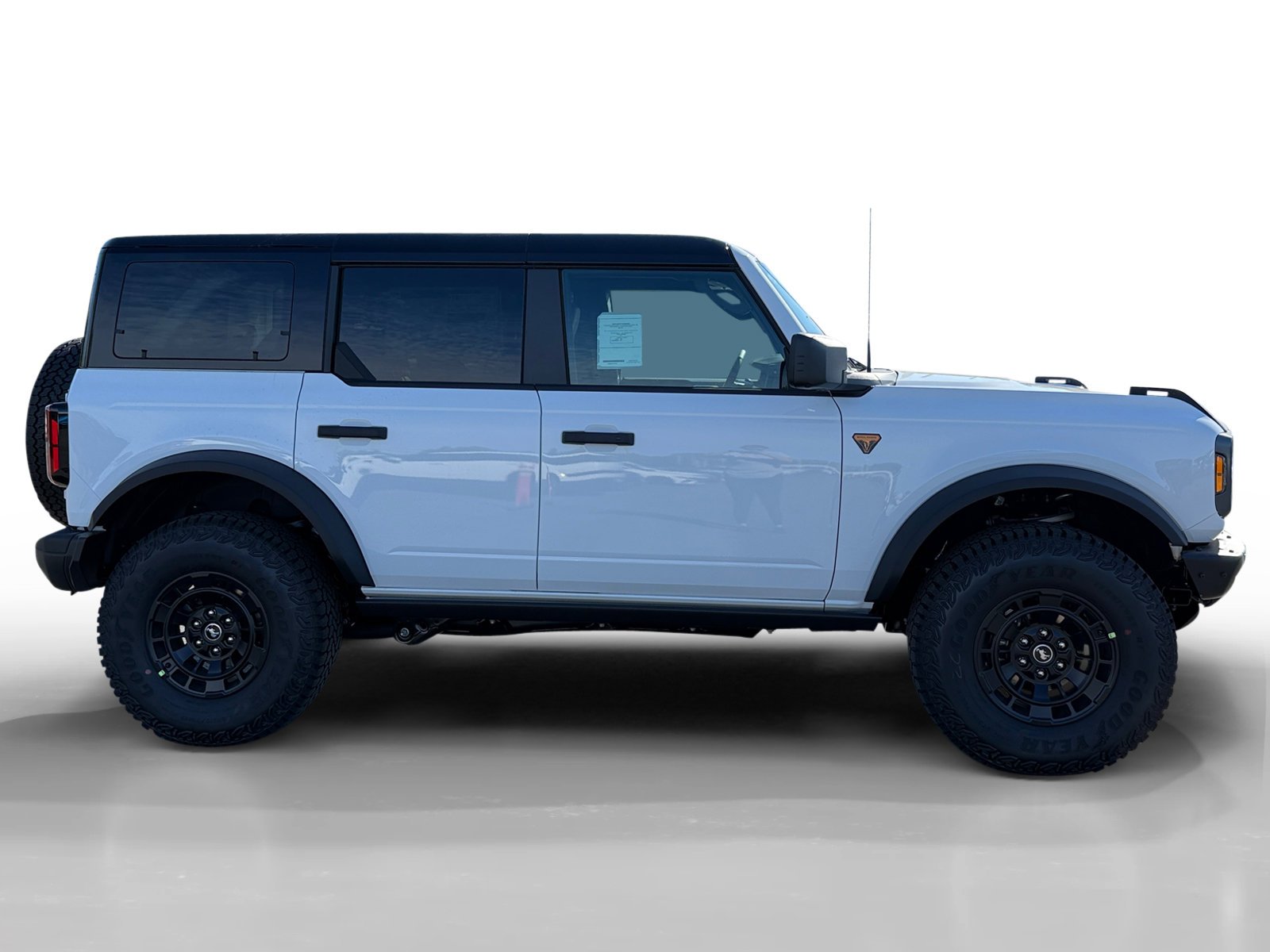 New 2026 Oxford White Ford Badlands® image 6