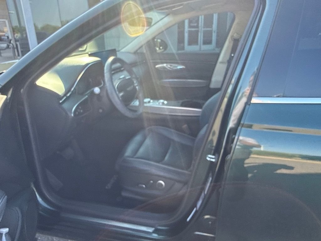 Used 2023 Green Genesis 2.5T image 8