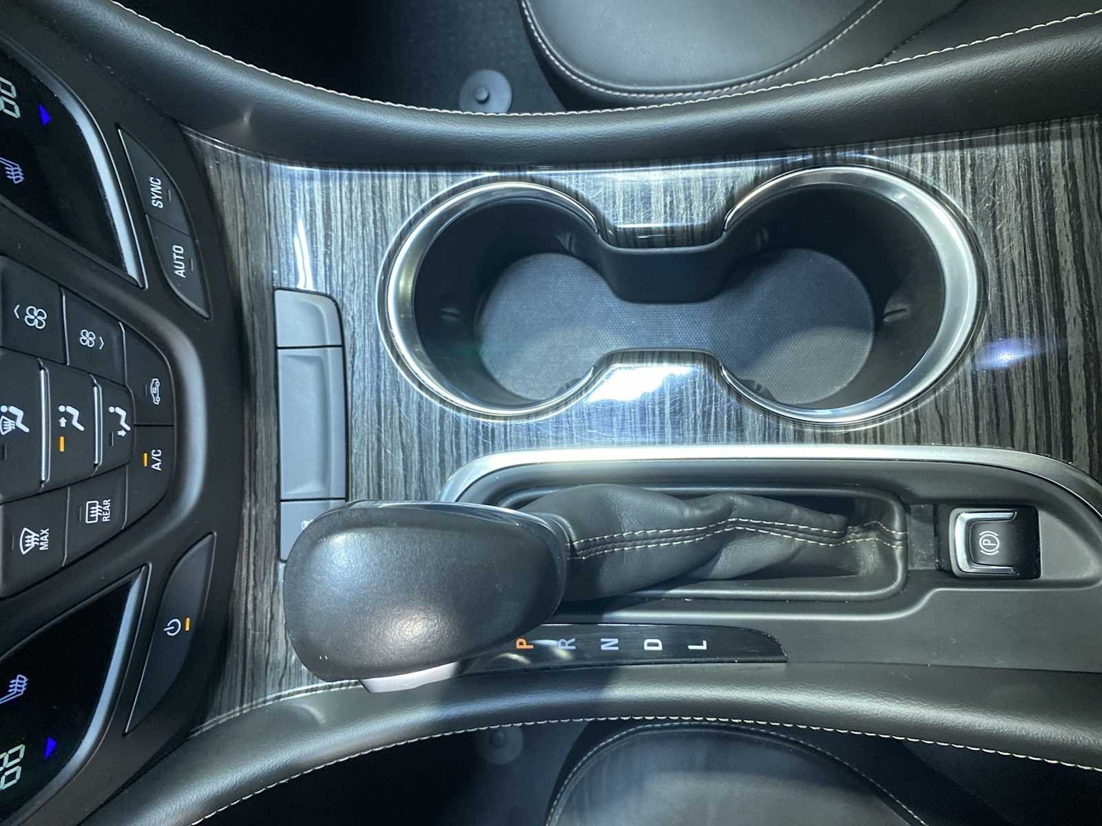 Used 2017 Ebony Twilight Metallic Buick Essence image 17