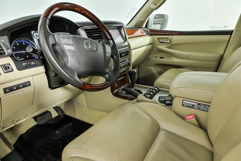 Used 2009 Starfire Pearl Lexus  image 14
