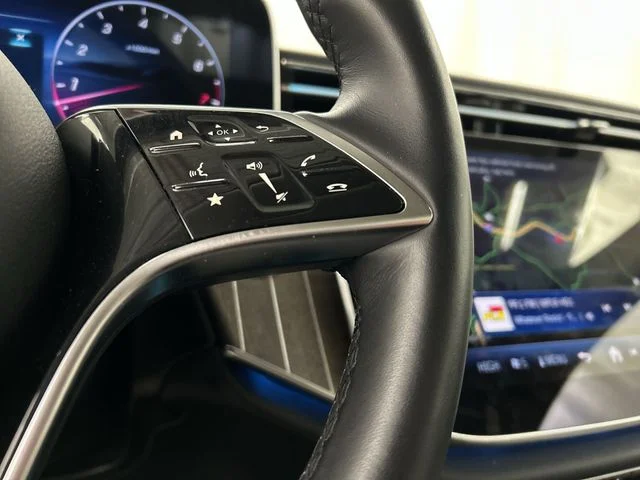 2025 Mercedes-Benz E-Class E350 - Photo 12