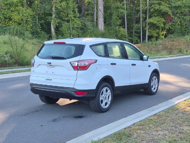 Used 2017 White Ford S image 5
