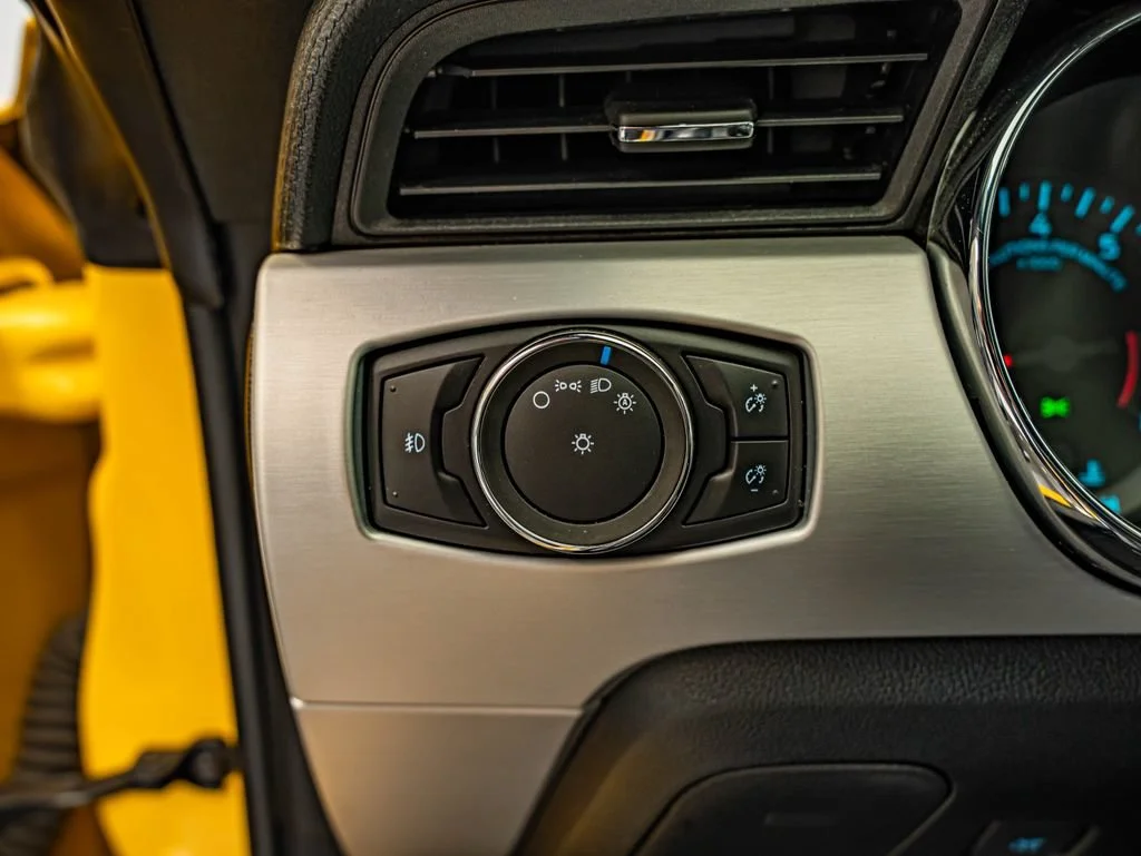 Used 2015 Yellow Ford GT Premium image 21