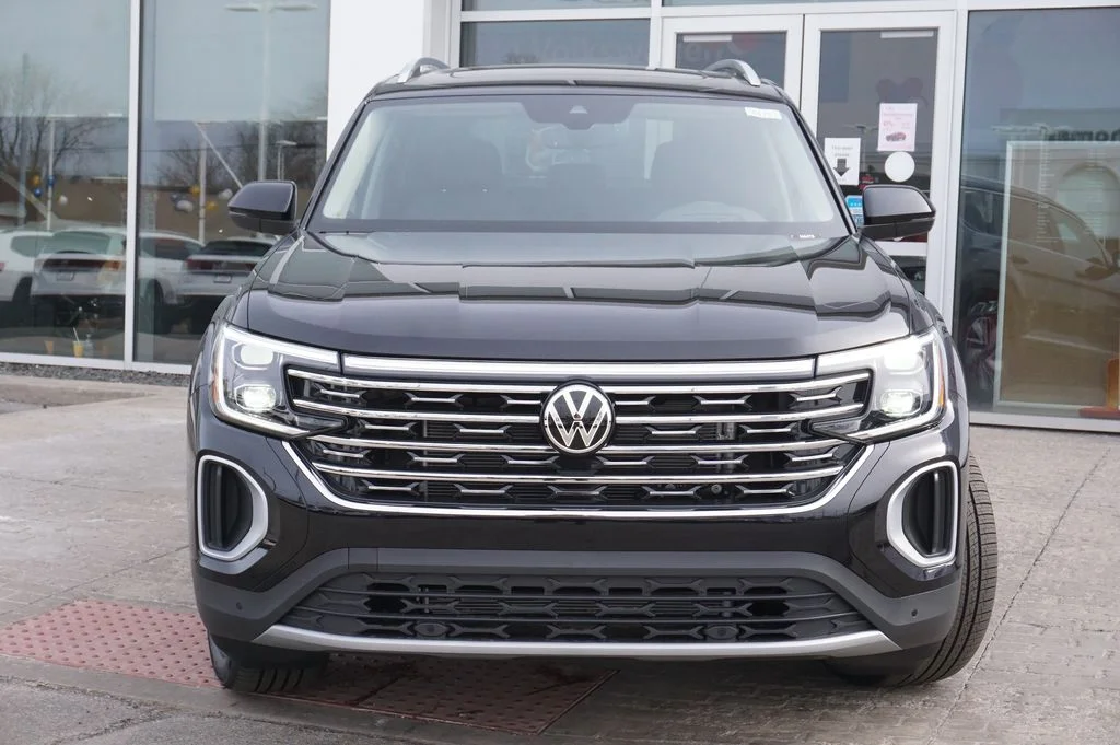 New 2026 Black Volkswagen 2.0T SEL image 5