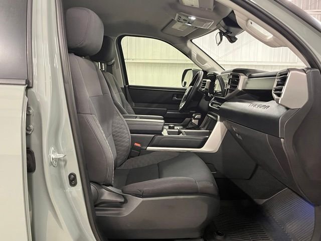 Used 2024  Toyota SR5 image 20