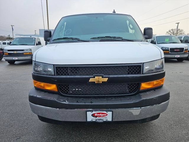 2025 Chevrolet Express Cargo Work Van - Photo 16