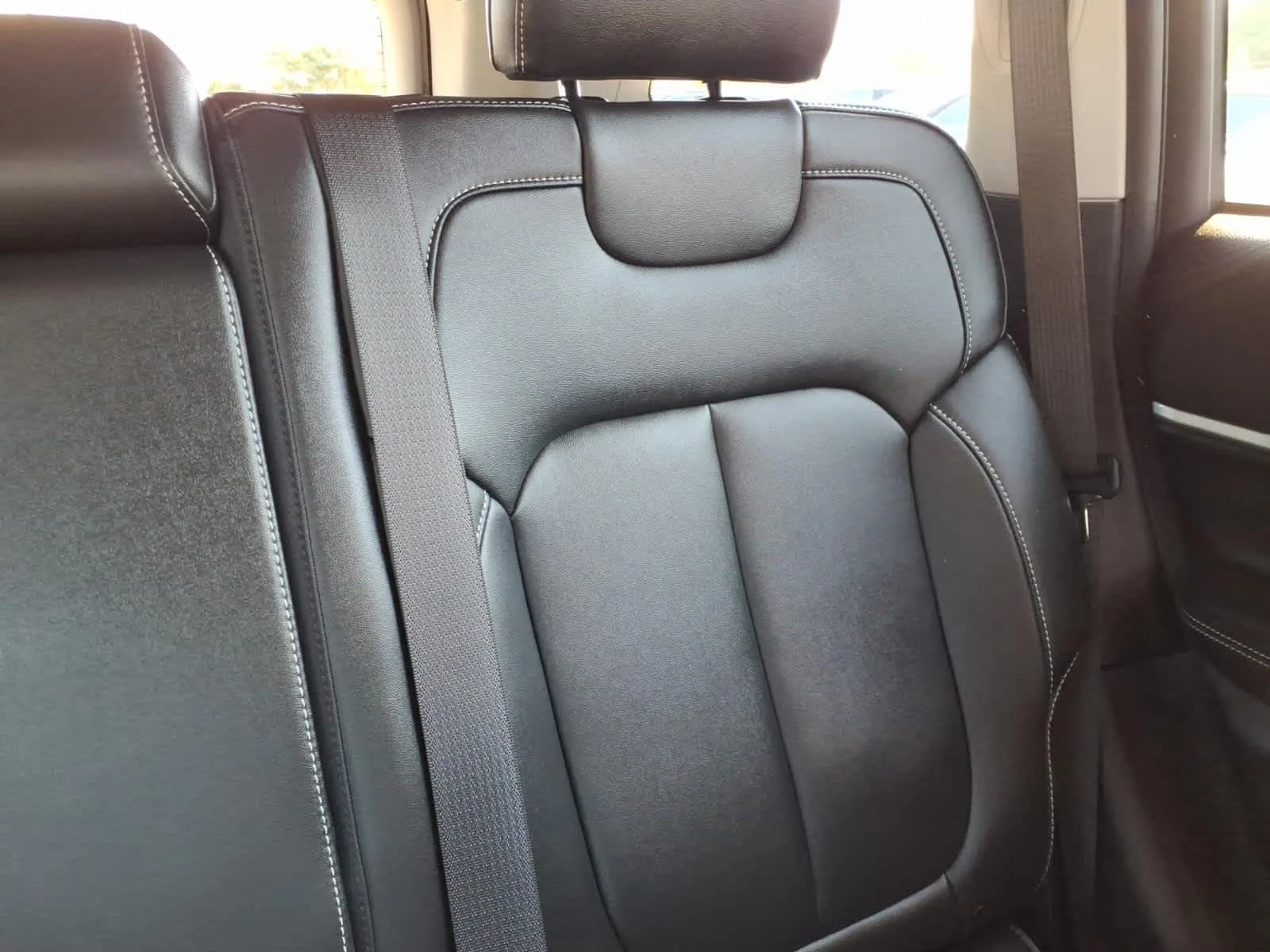 Certified Used 2023 Bright White Clearcoat Jeep Limited image 20