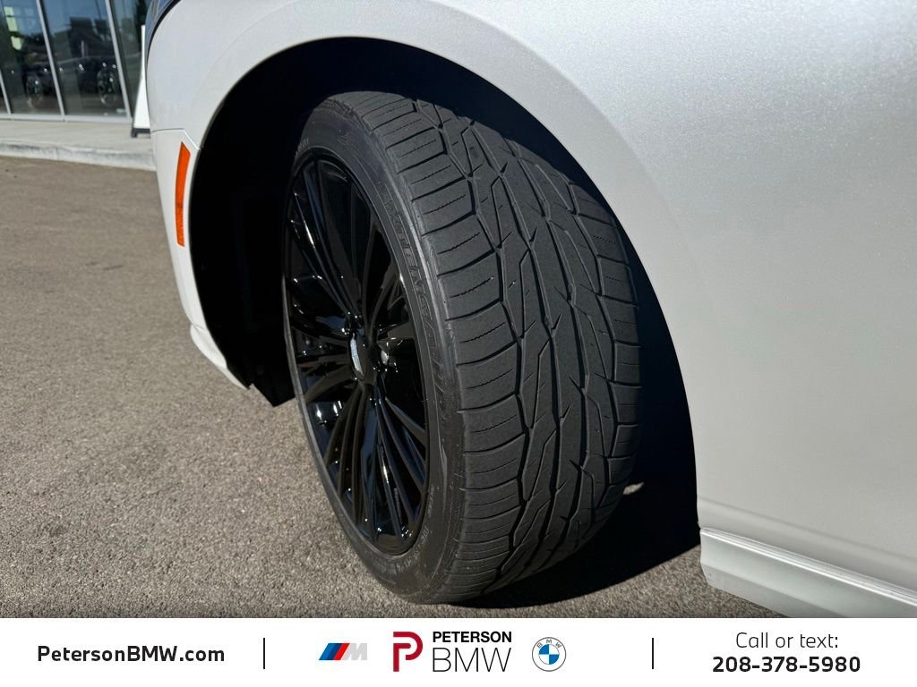 Used 2021 White Cadillac Premium Luxury image 30