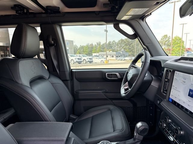 New 2026 Carbonized Gray Metallic Ford Badlands image 14