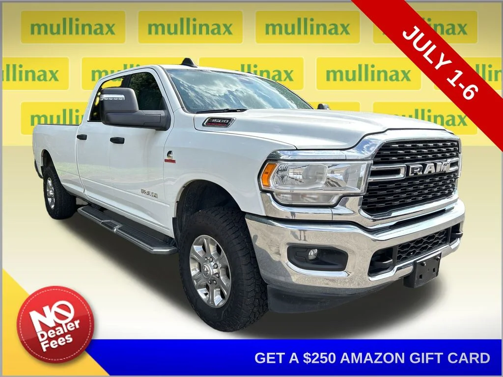 2024 RAM 3500 Big Horn 4X4 Crew Cab LWB's photo