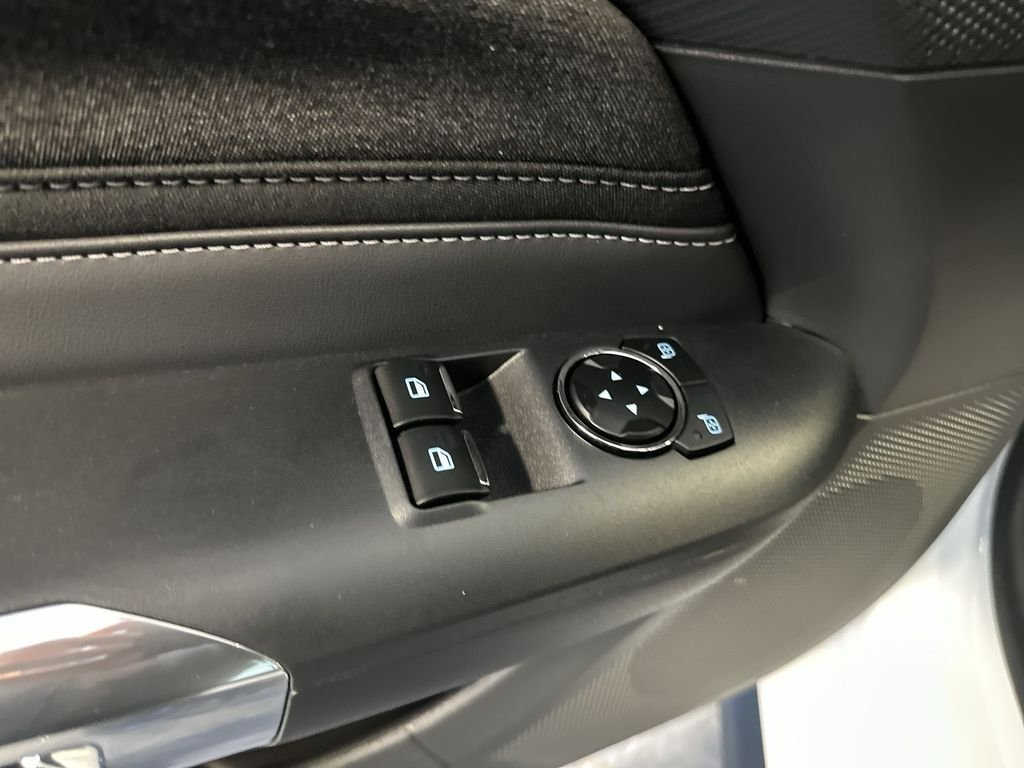 New 2026 Oxford White Ford EcoBoost® Fastback image 5