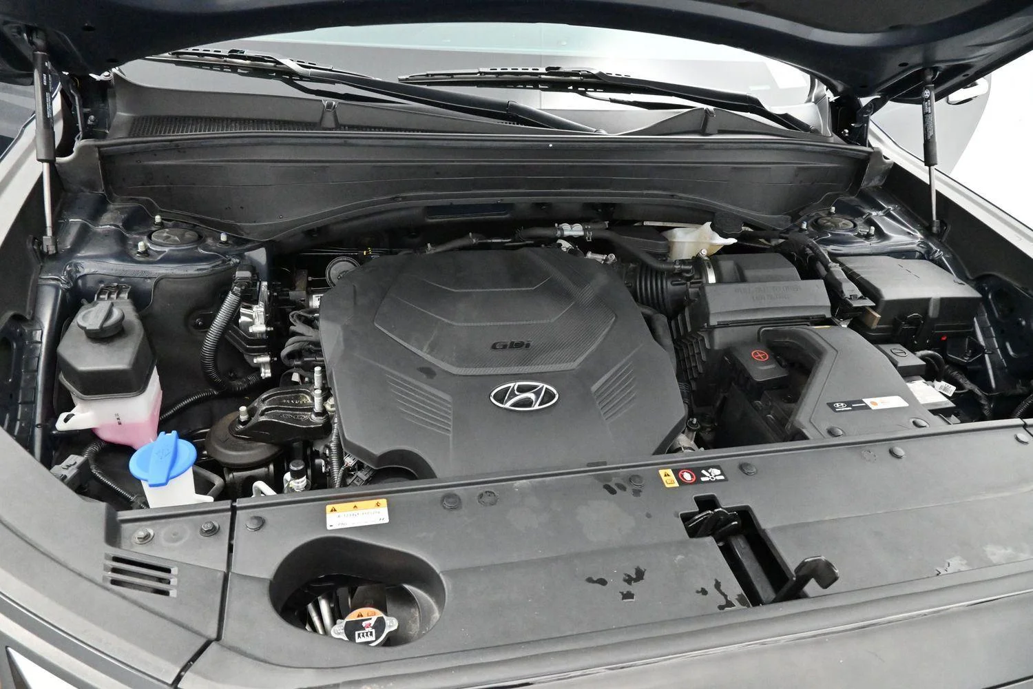 Used 2023 Moonlight Cloud Hyundai SEL image 32