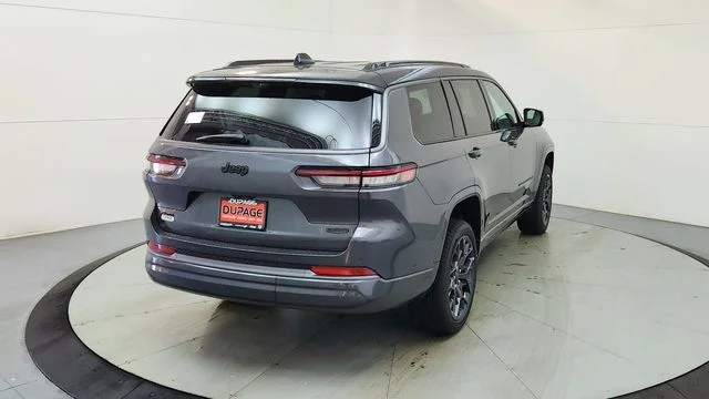 New 2026 Baltic Gray Metallic Clear-Coat Exterior Paint Jeep Summit image 9