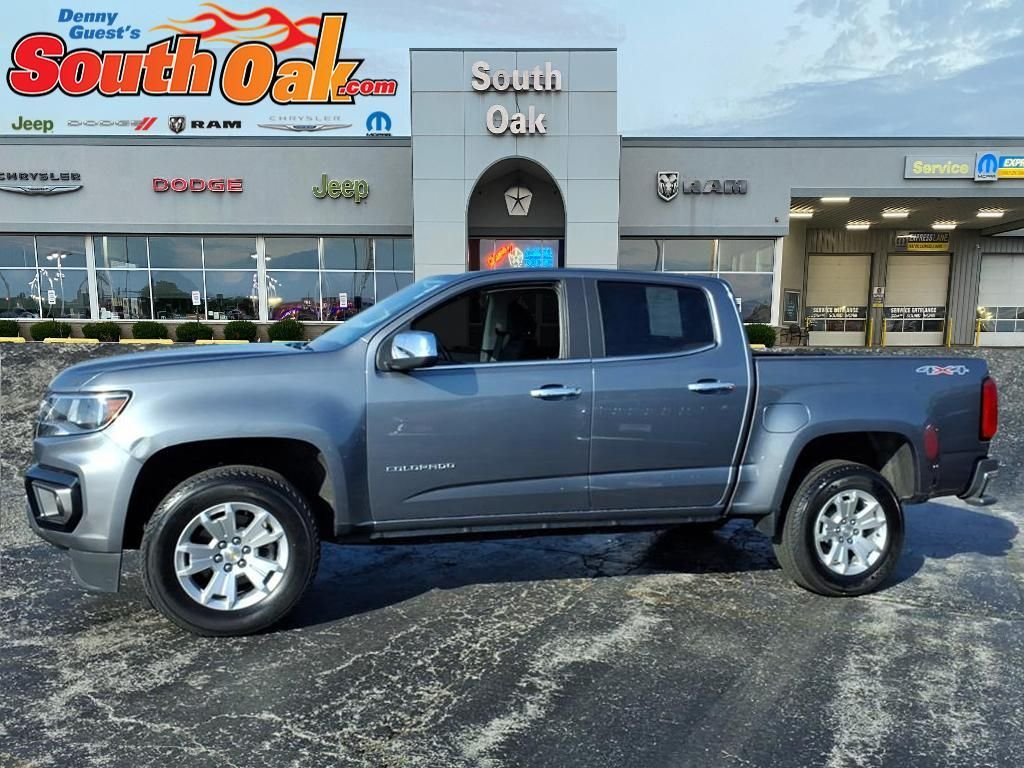 Used 2022 Gray Chevrolet LT image 4