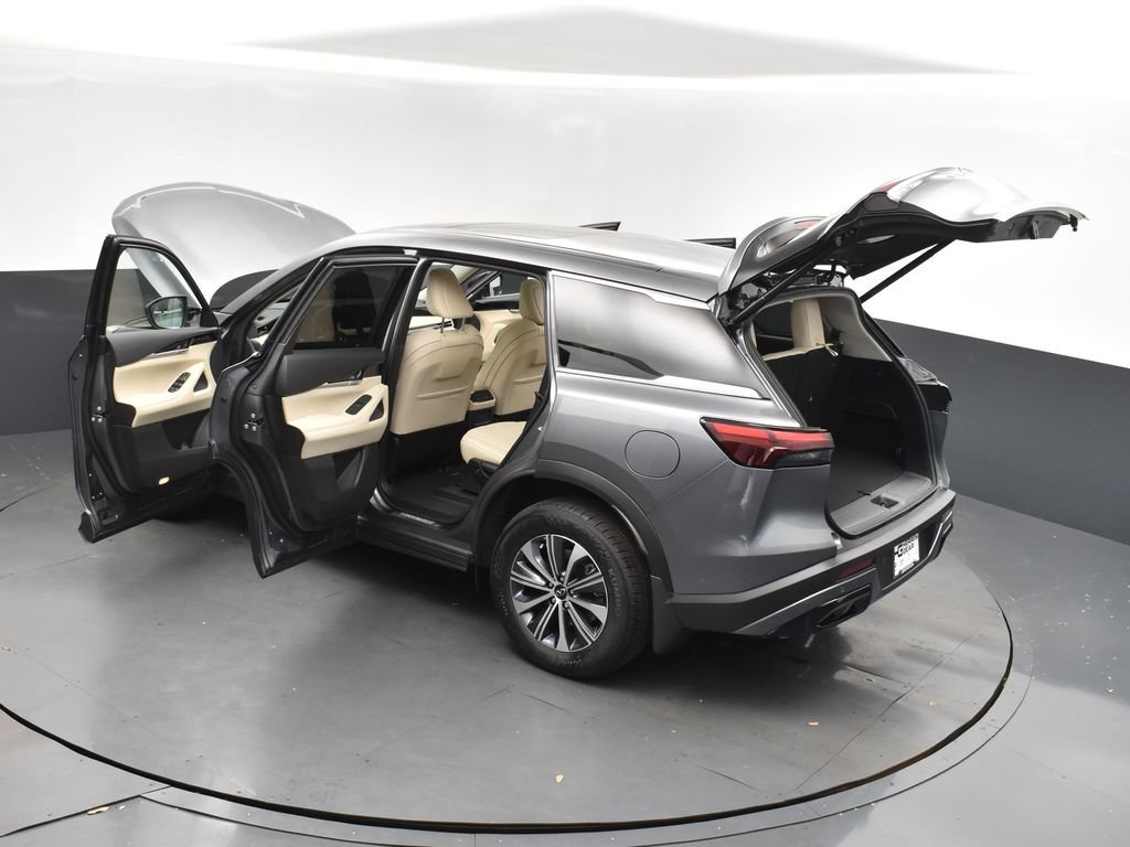 Certified Used 2025 Gray INFINITI PURE image 48