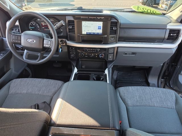 Used 2024 Gray Ford XLT image 2