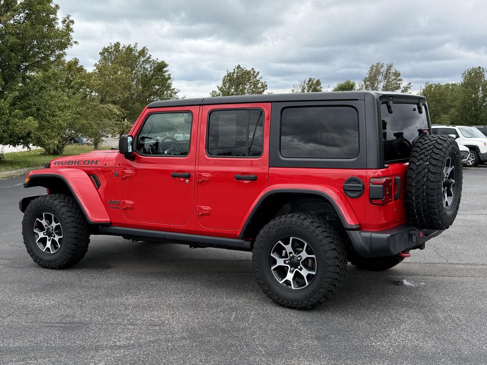 Used 2019 Firecracker Red Clearcoat Jeep Rubicon image 5