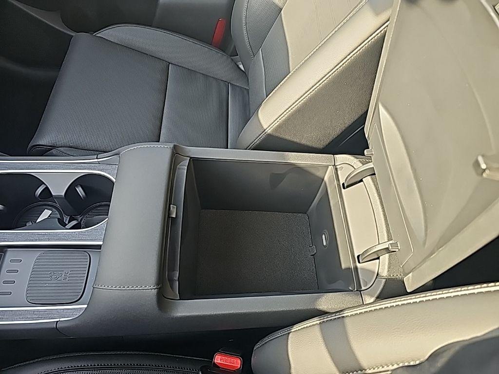 2026 Hyundai Palisade Limited - Photo 25
