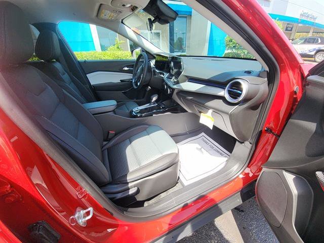 2026 Chevrolet Trax LT - Photo 10