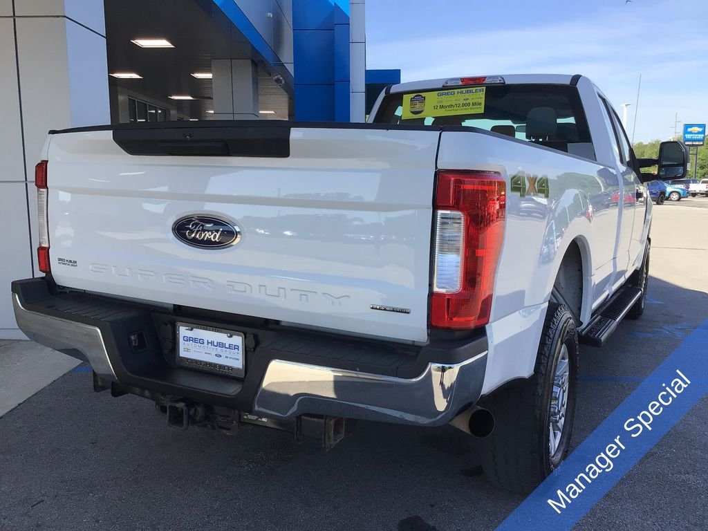 Used 2019 White Ford XL image 7