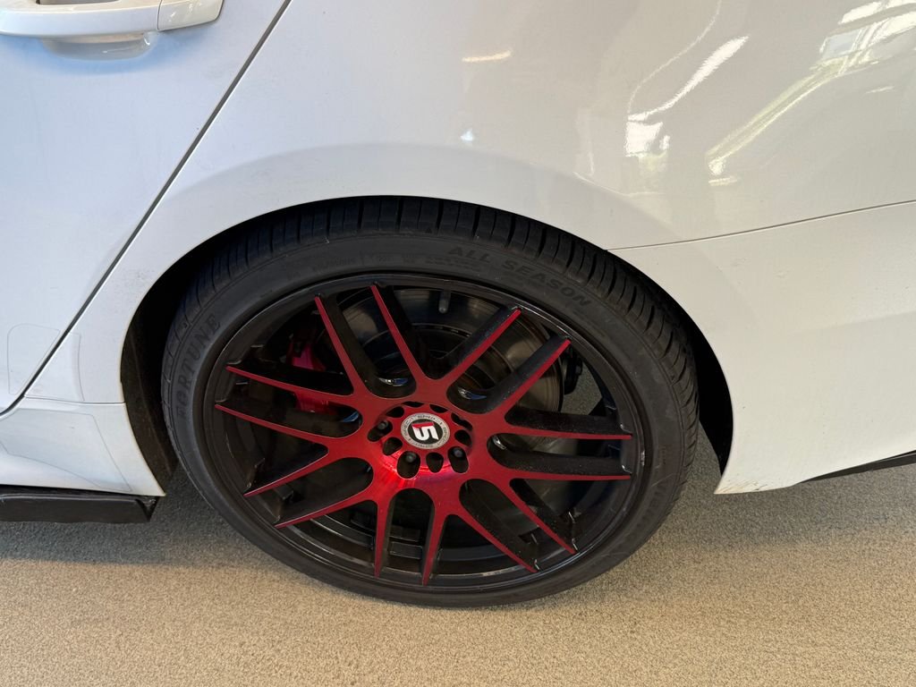 Used 2020 White Kia GT image 8