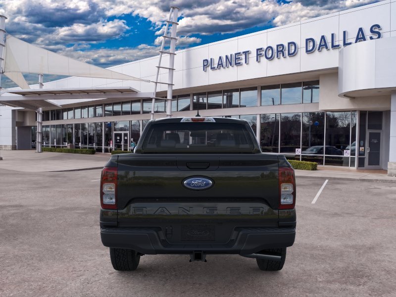 New 2026 Shadow Black Ford XL image 5