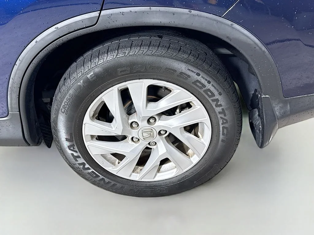 Used 2015 Obsidian Blue Pearl Honda EX-L image 32