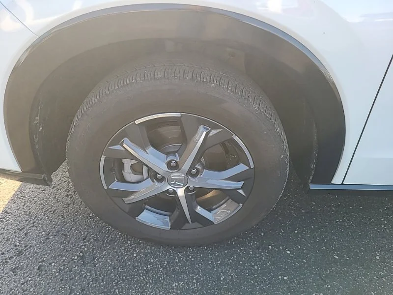Used 2025  Honda EX-L image 10