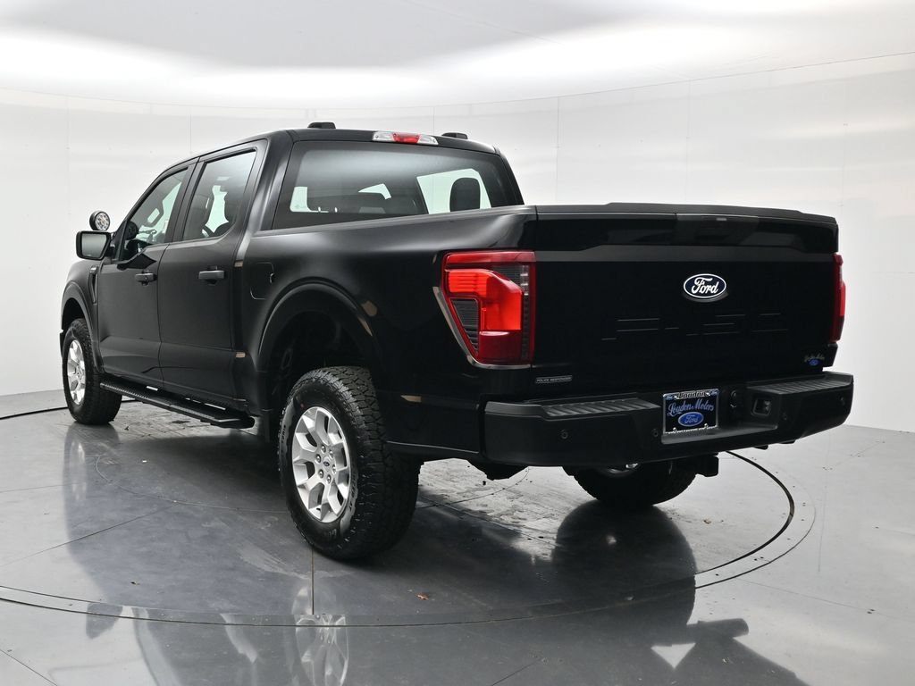 Used 2025 Black Metallic Ford XL image 7