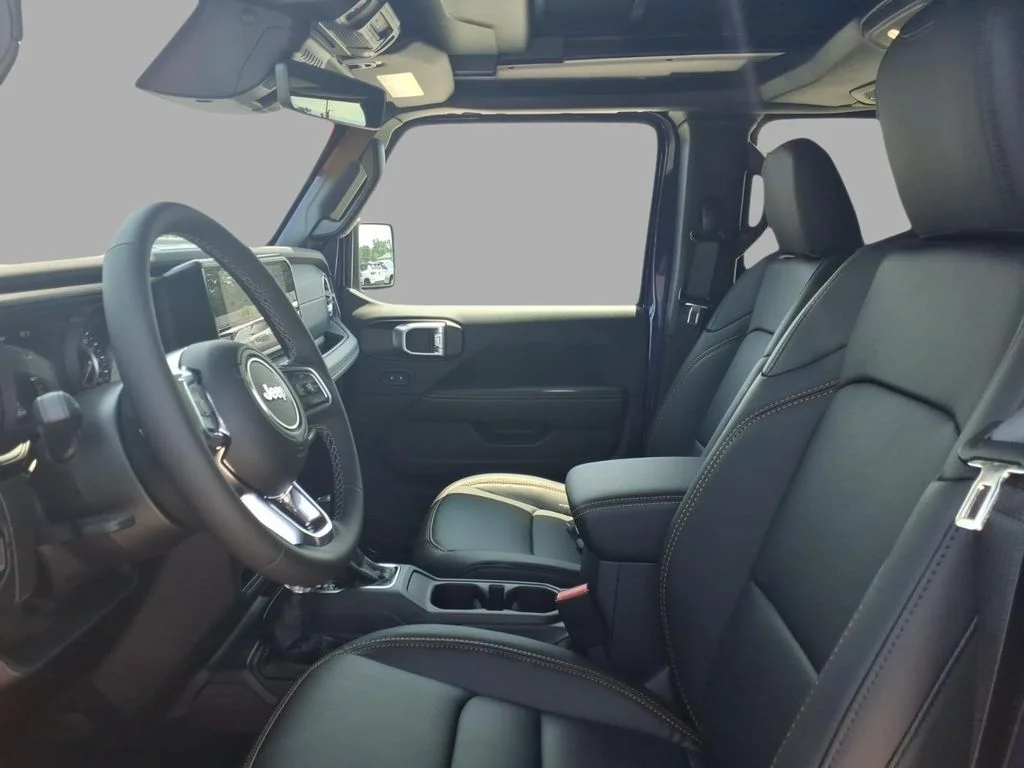 New 2026 Reign Exterior Paint Jeep Sahara image 5