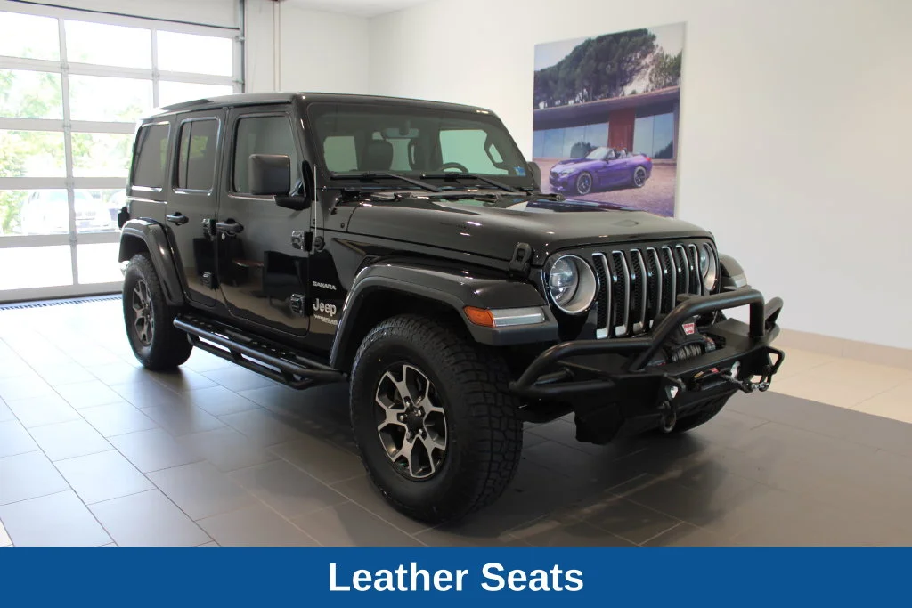 Used 2018 Black Clearcoat Jeep Unlimited Sahara image 2