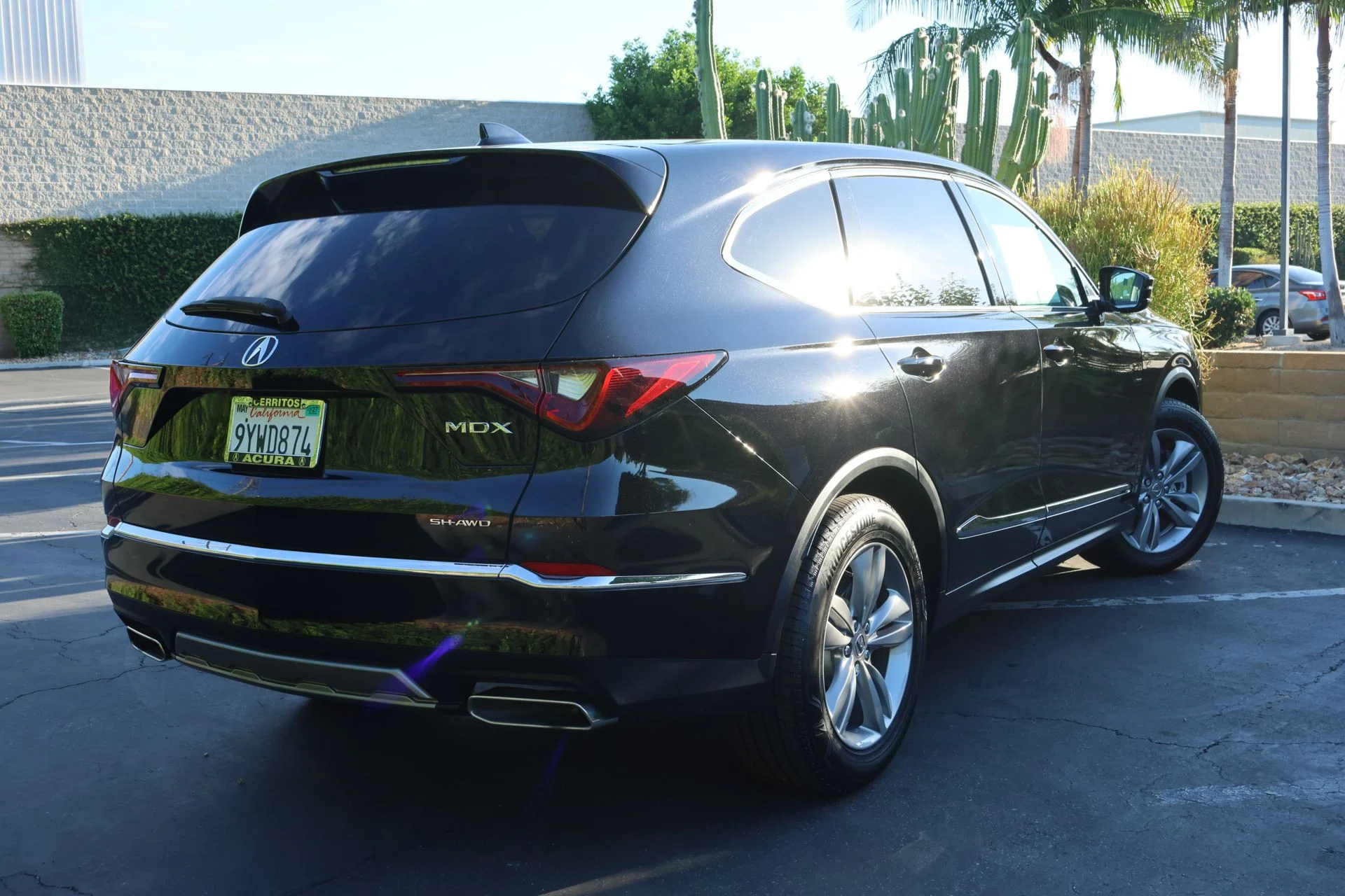 Certified Used 2026 Majestic Black Pearl Acura SH-AWD image 2