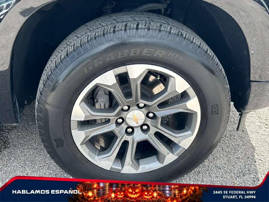 Used 2023 BLACK Chevrolet High Country image 19