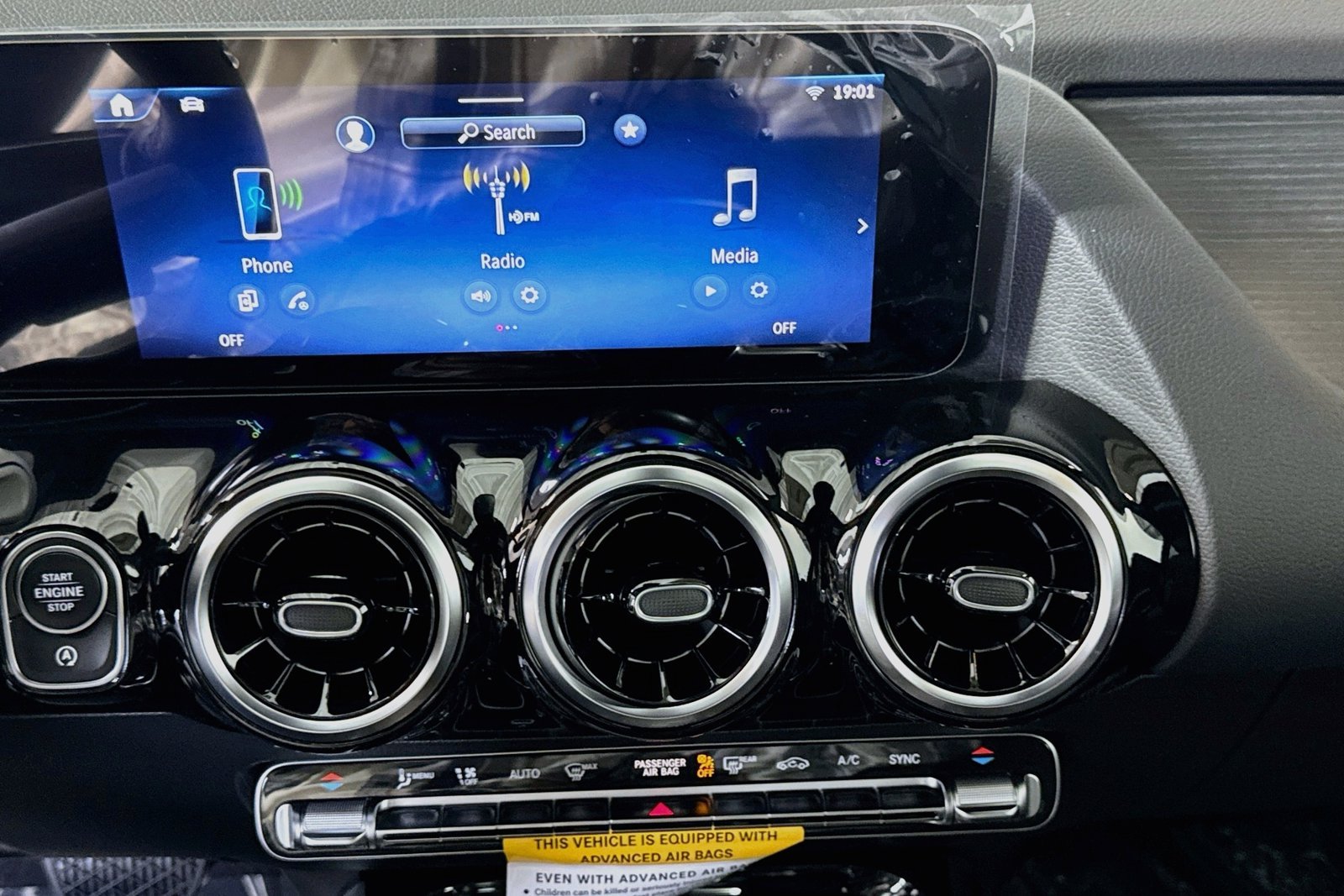 New 2026 Night Black Mercedes-Benz GLA 250 image 12
