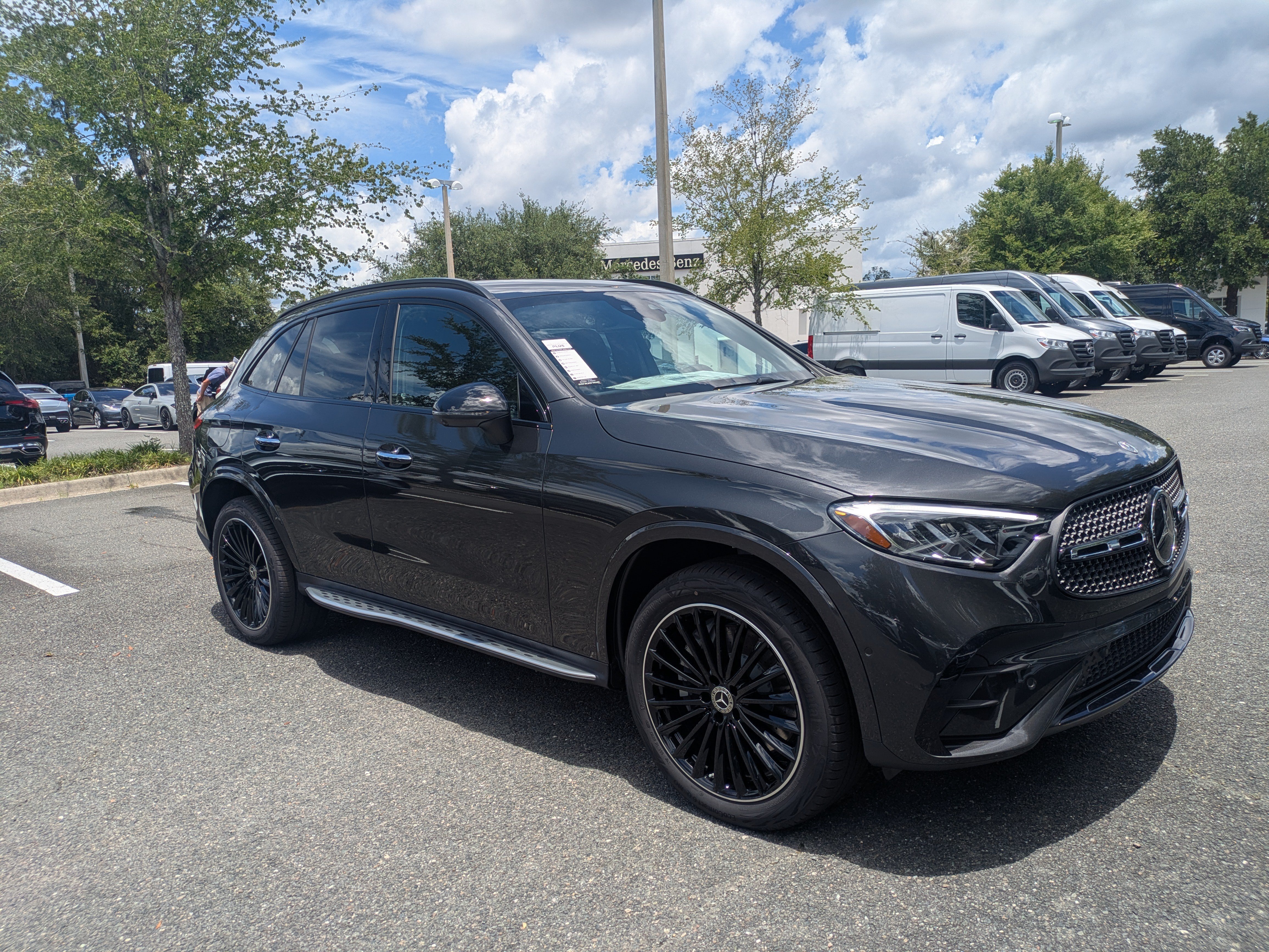 New 2026 Graphite Grey Metallic Mercedes-Benz GLC 300 image 2